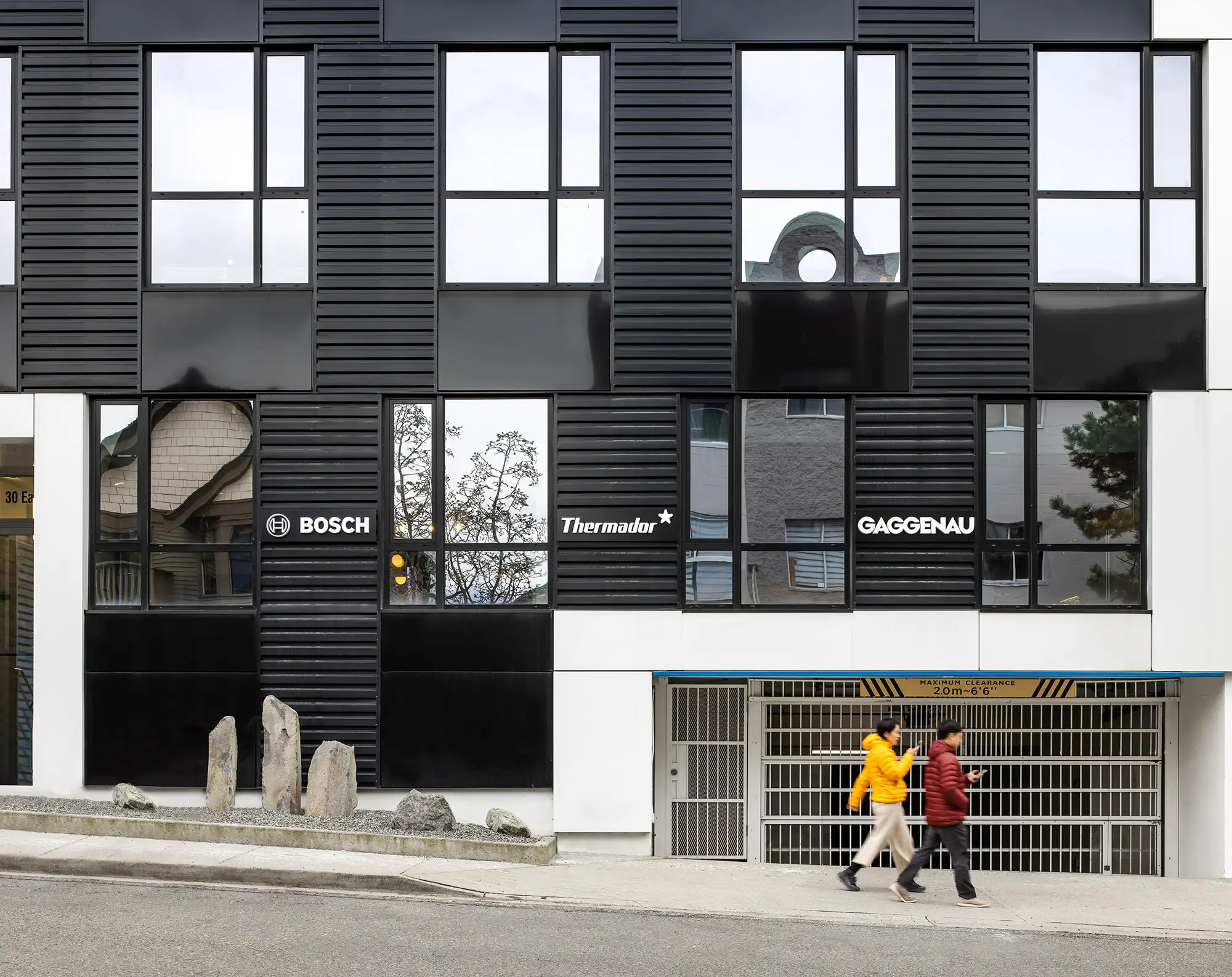 Exterior Signage at Luxe Appliance Showroom in Vancouver, BC by Māk Interiors